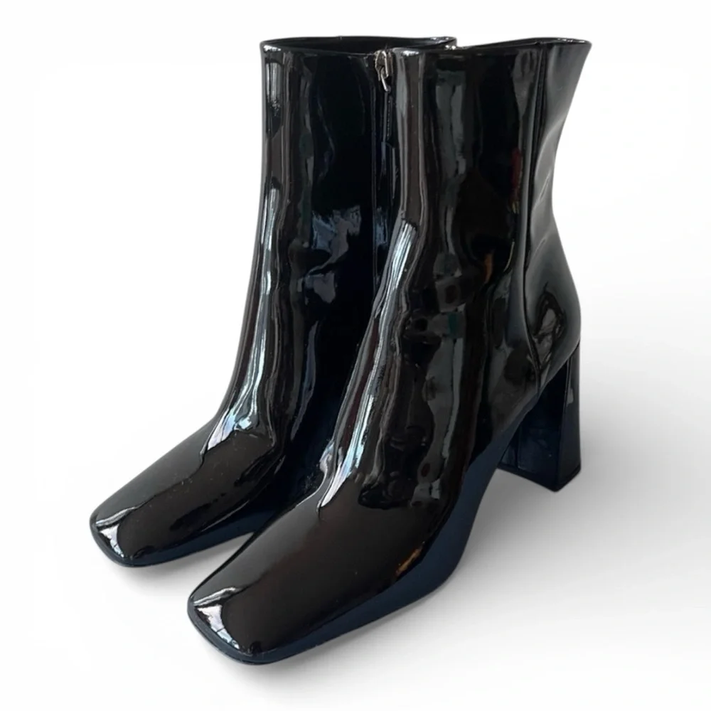 PRADA Square Toe Ankle Boots in‎ Black Patent size 6.5